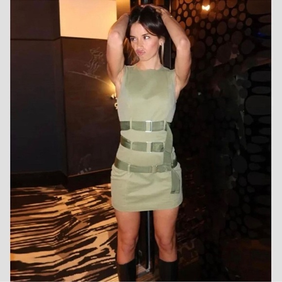 BLOGGERS FAV Zara BELTED WAXED DRESS - Picture 7 of 16